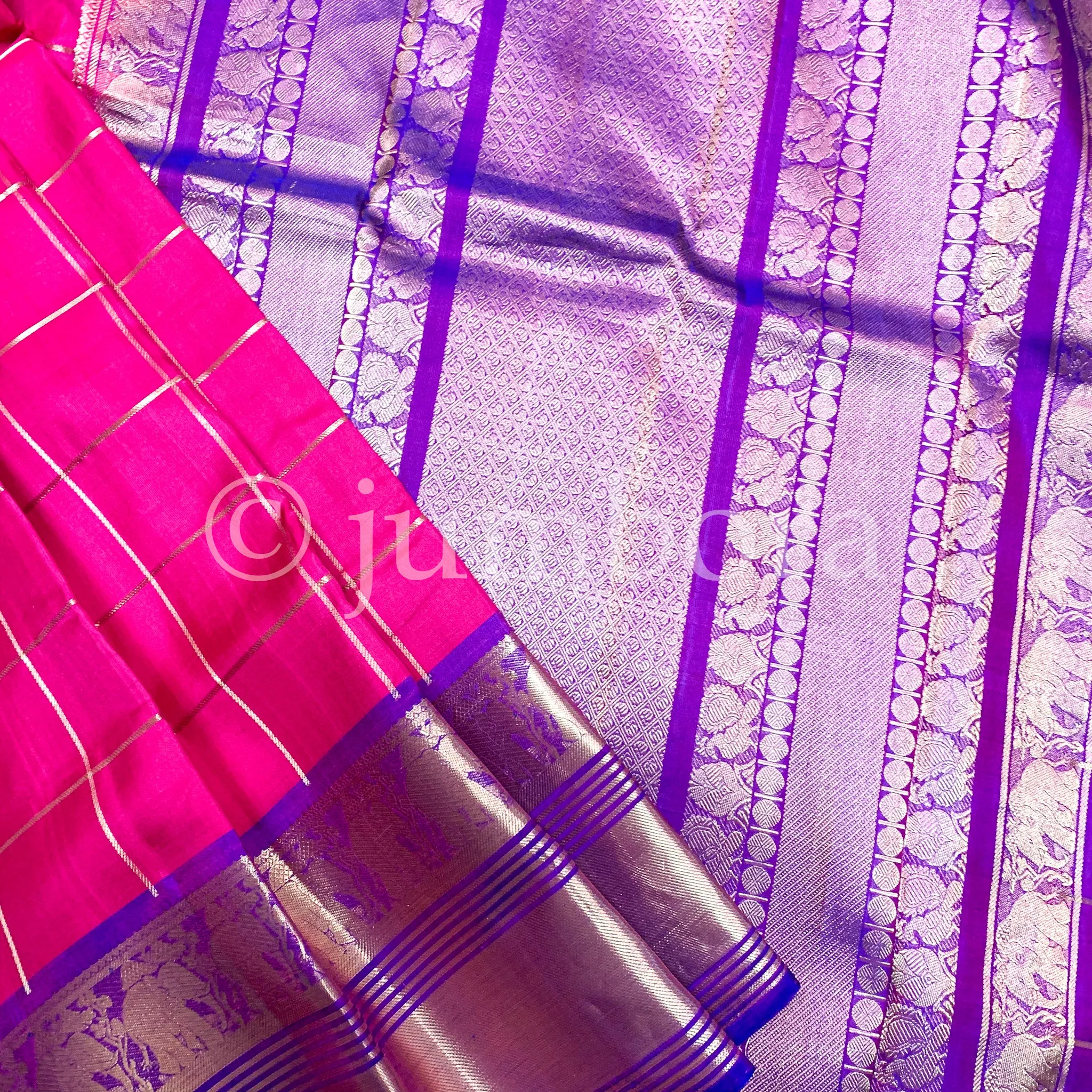 Kanchipuram Pure Silk Handloom Saree in Pink Checks and Purple contrast border