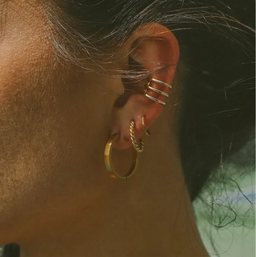 Spiral Double Twist Hoops